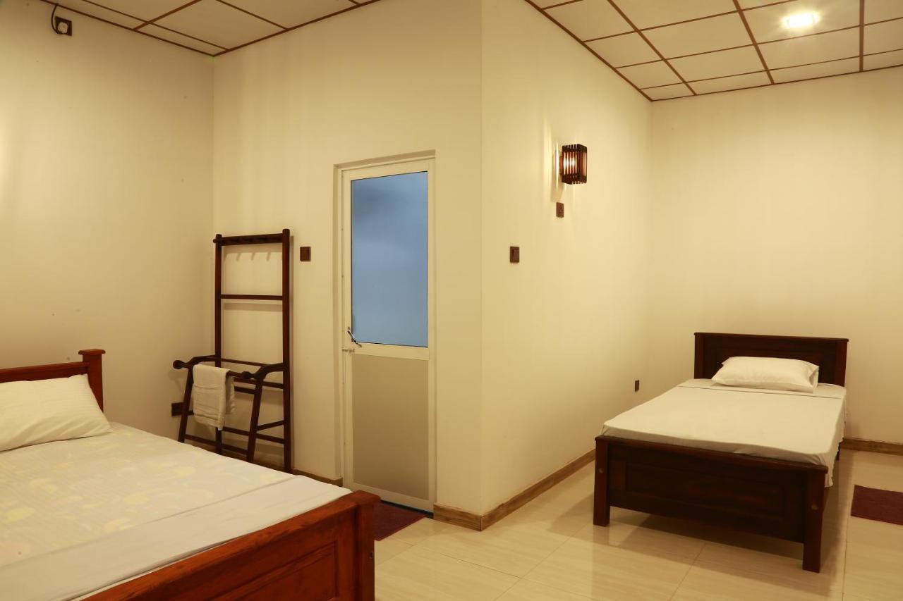 Dearly Holiday Home And Safari Tissamaharama Dış mekan fotoğraf